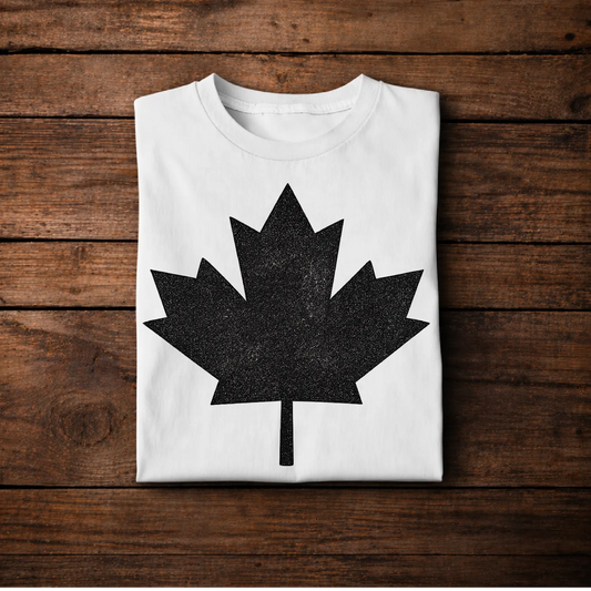 Canada Maple Leaf Vintage Black T-Shirt – Patriotic Graphic Tee