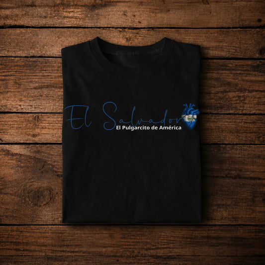 El Salvador 'El Pulgarcito de América' Typography T-Shirt with Anatomical Flag Heart